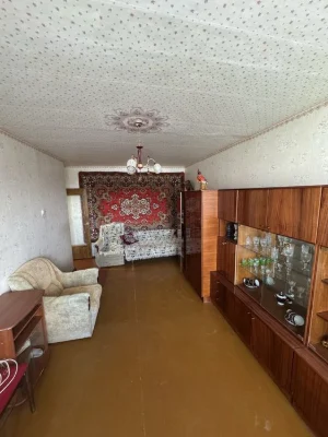 Продам 2х кімнатну квартиру Салтівка вул. Нескорених 15Б