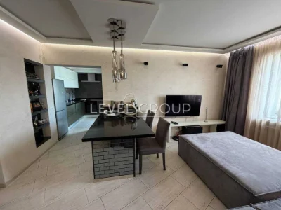 WITHOUT % 3-room apartment for sale, 18a Grigorenko St. / Poznyaki / Akhmat