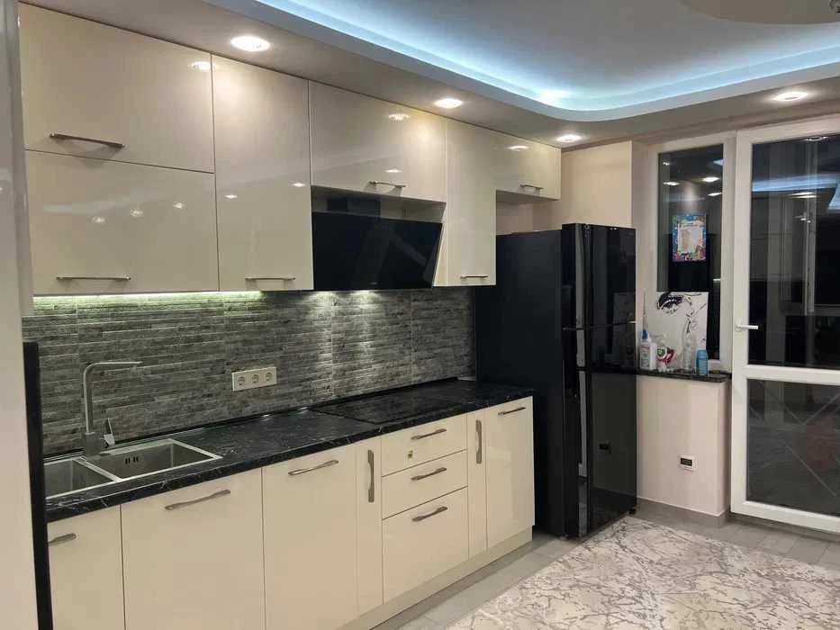 2-bedroom apartment in the Levada residential complex! Gagarin metro station! City Center