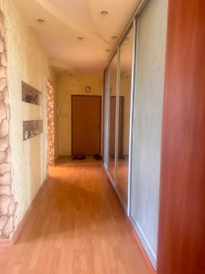 Продам Классную 3х ком Квартира Героев харькова 127 м2 Серти