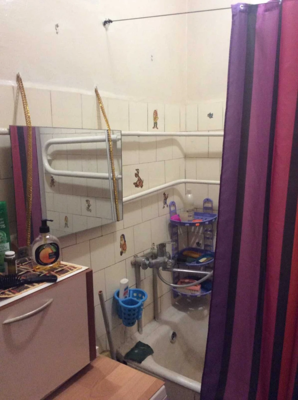 Urgent sale of a three-room apartment on Aerospace Avenue (Gagarin Avenue)