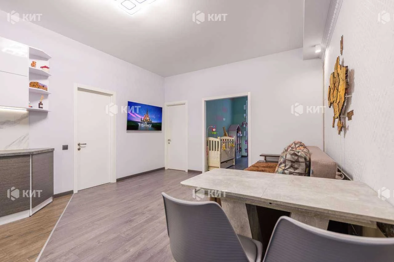3 rooms 68 sq. m. Zhuravlovsky residential complex (ZhK Zhuravlovsky, Kyivska Saltov metro station)
