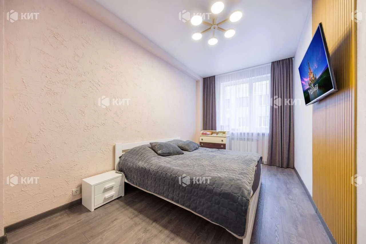 3 rooms 68 sq. m. Zhuravlovsky residential complex (ZhK Zhuravlovsky, Kyivska Saltov metro station)
