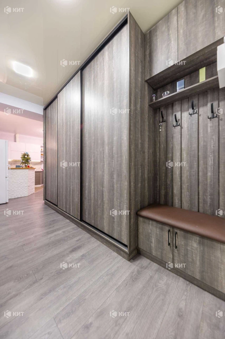 3 rooms 68 sq. m. Zhuravlovsky residential complex (ZhK Zhuravlovsky, Kyivska Saltov metro station)