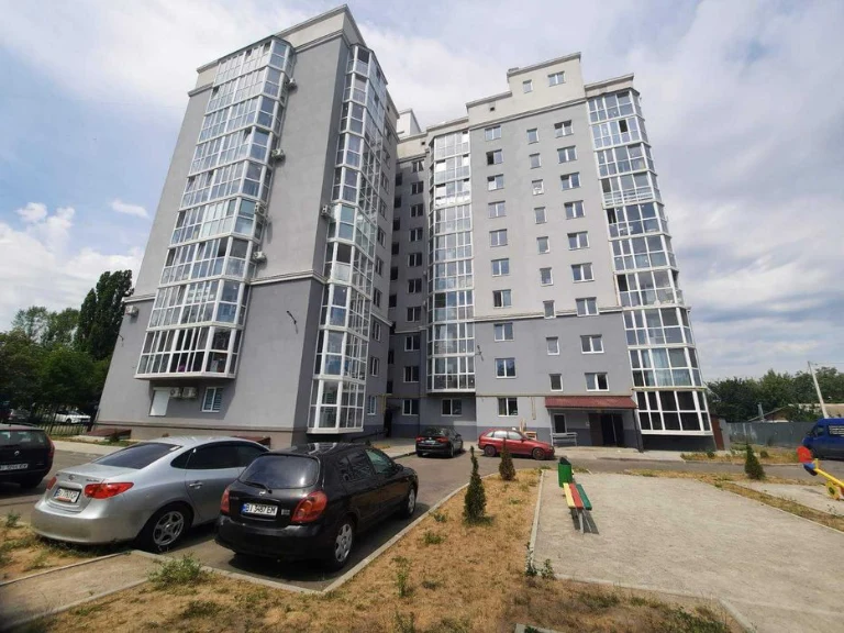 Продаж 2к. в центрі міста , здана новобудова