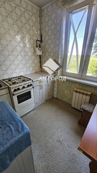 Kholodnaya Gora, Cherednichenkovskiy Lane 7, 3-room apartment