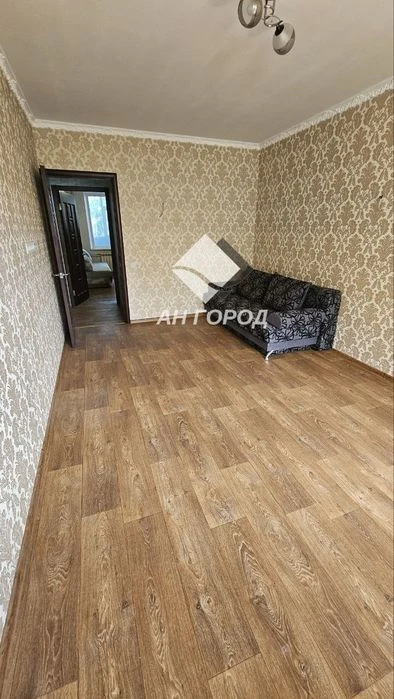 Kholodnaya Gora, Cherednichenkovskiy Lane 7, 3-room apartment
