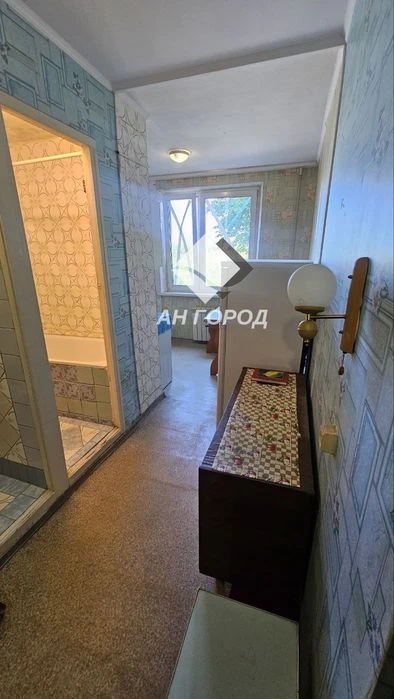 Kholodnaya Gora, Cherednichenkovskiy Lane 7, 3-room apartment