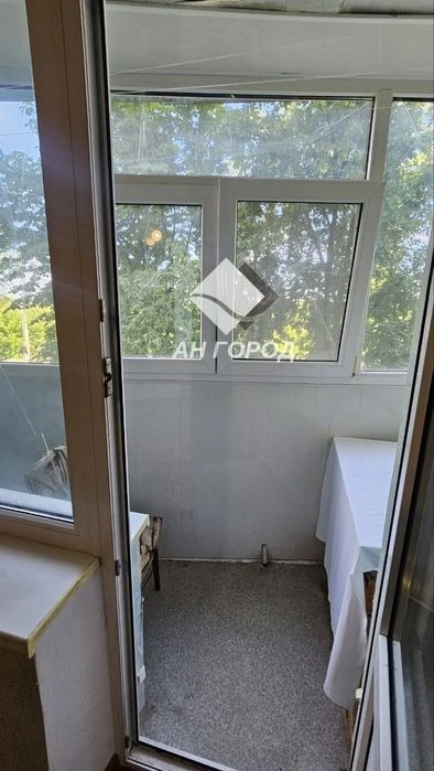 Kholodnaya Gora, Cherednichenkovskiy Lane 7, 3-room apartment