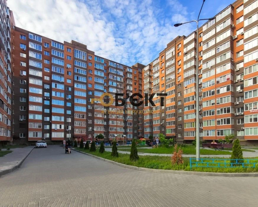 2-room apartment for sale, 69 m2, River Town residential complex, Naukov city