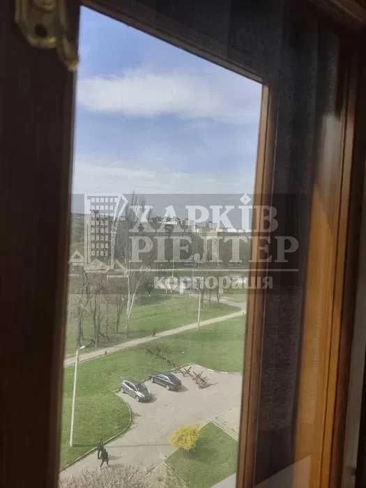 D1C  Продам 2 комнатную  квартиру на Салтовке, ул. Непокорен