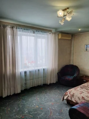 2 rooms, 62 square meters. Defenders of Ukraine (Heroes of the X)