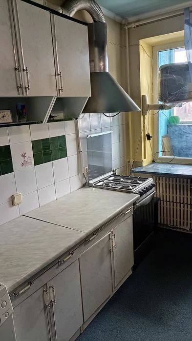 2 rooms, 62 square meters. Defenders of Ukraine (Heroes of the X)