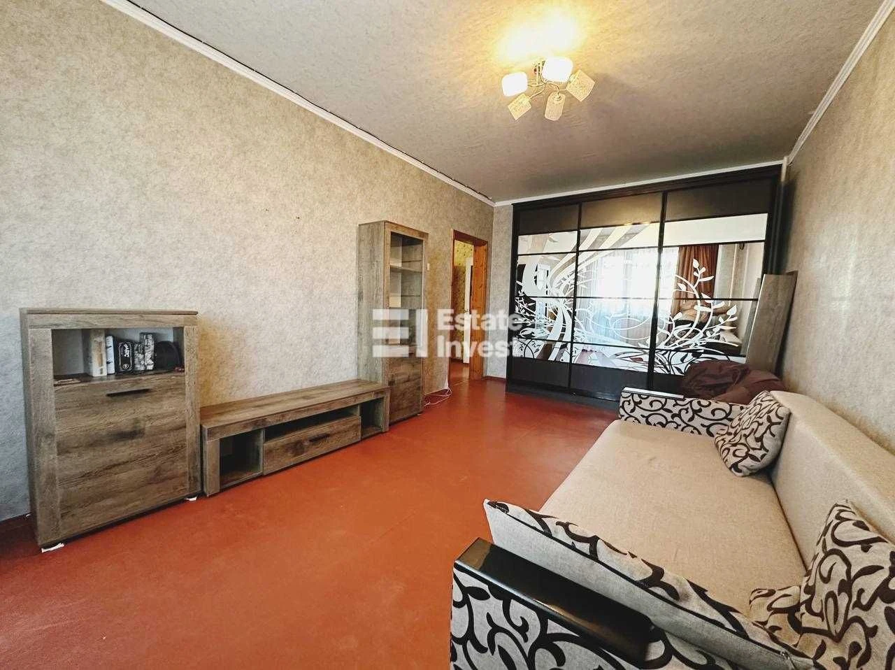 I will sell a 3-room apartment on Klochkivska Street, 199B.