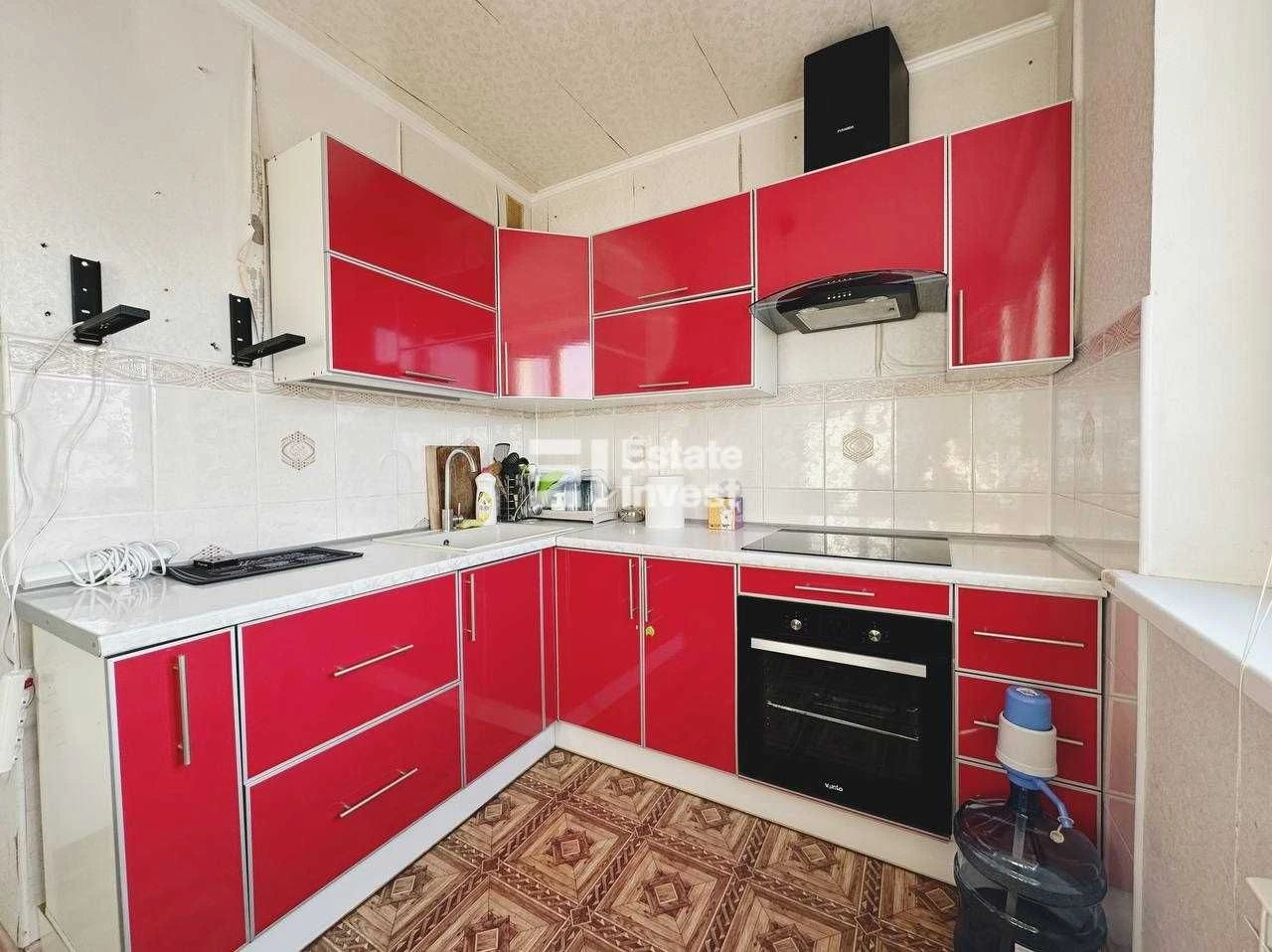 I will sell a 3-room apartment on Klochkivska Street, 199B.