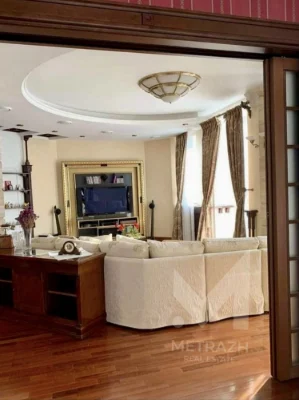 $360,000 ‼️AZARIN Residential Complex‼️ 217 m2! Luxurious 5-room apartment + 2 parking spaces
