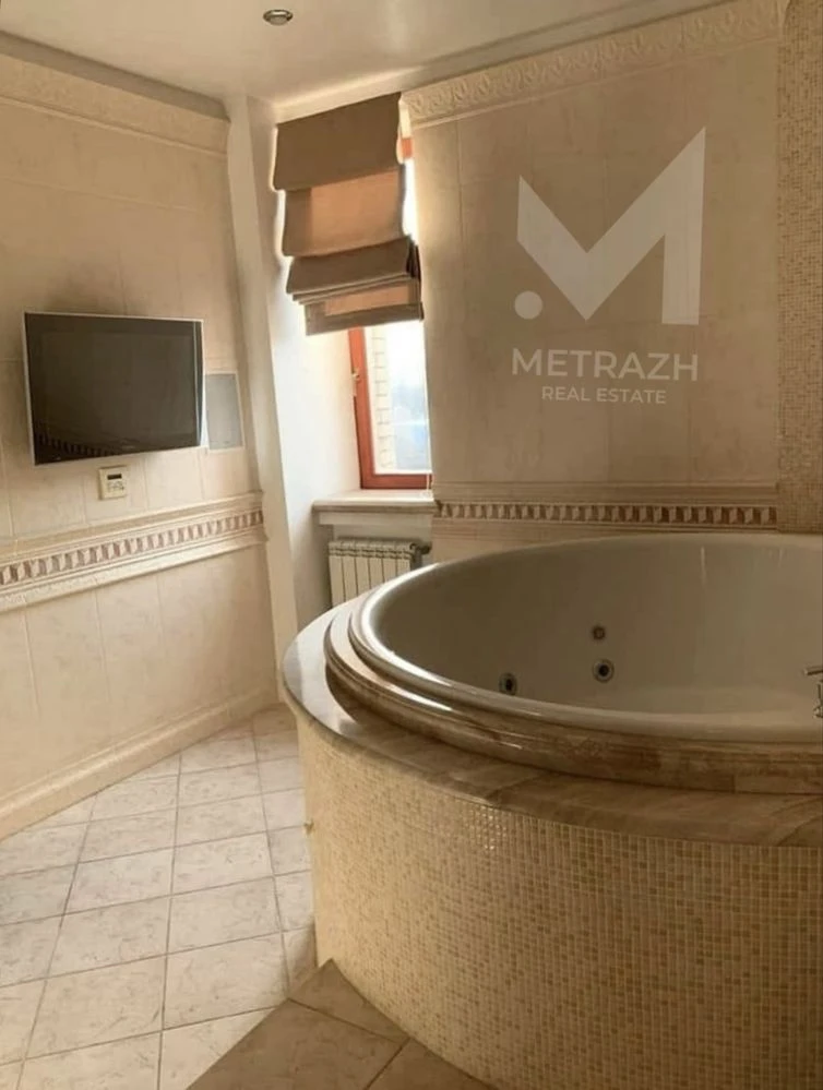 $360,000 ‼️AZARIN Residential Complex‼️ 217 m2! Luxurious 5-room apartment + 2 parking spaces