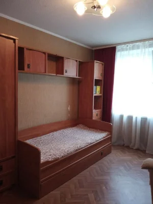 I will sell a 3-room apartment in TRK Ukraine