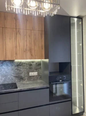 I am selling a one-room apartment of 40.5 sq m, 5/16 p., in the Hydro residential complex.