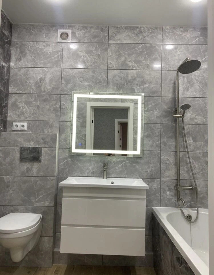 I am selling a one-room apartment of 40.5 sq m, 5/16 p., in the Hydro residential complex.