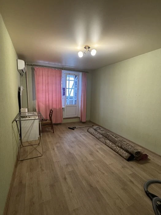 Продаю 3 комнатную квартиру Алексеевка, пр.Людвига Свободы,3