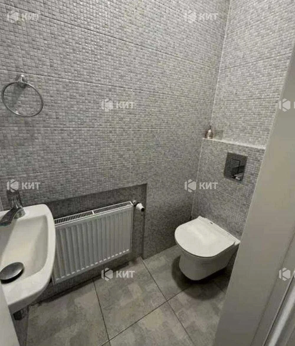 3к 100м2, Центр (м. Центральный рынок. ул. Дмитревская 19),