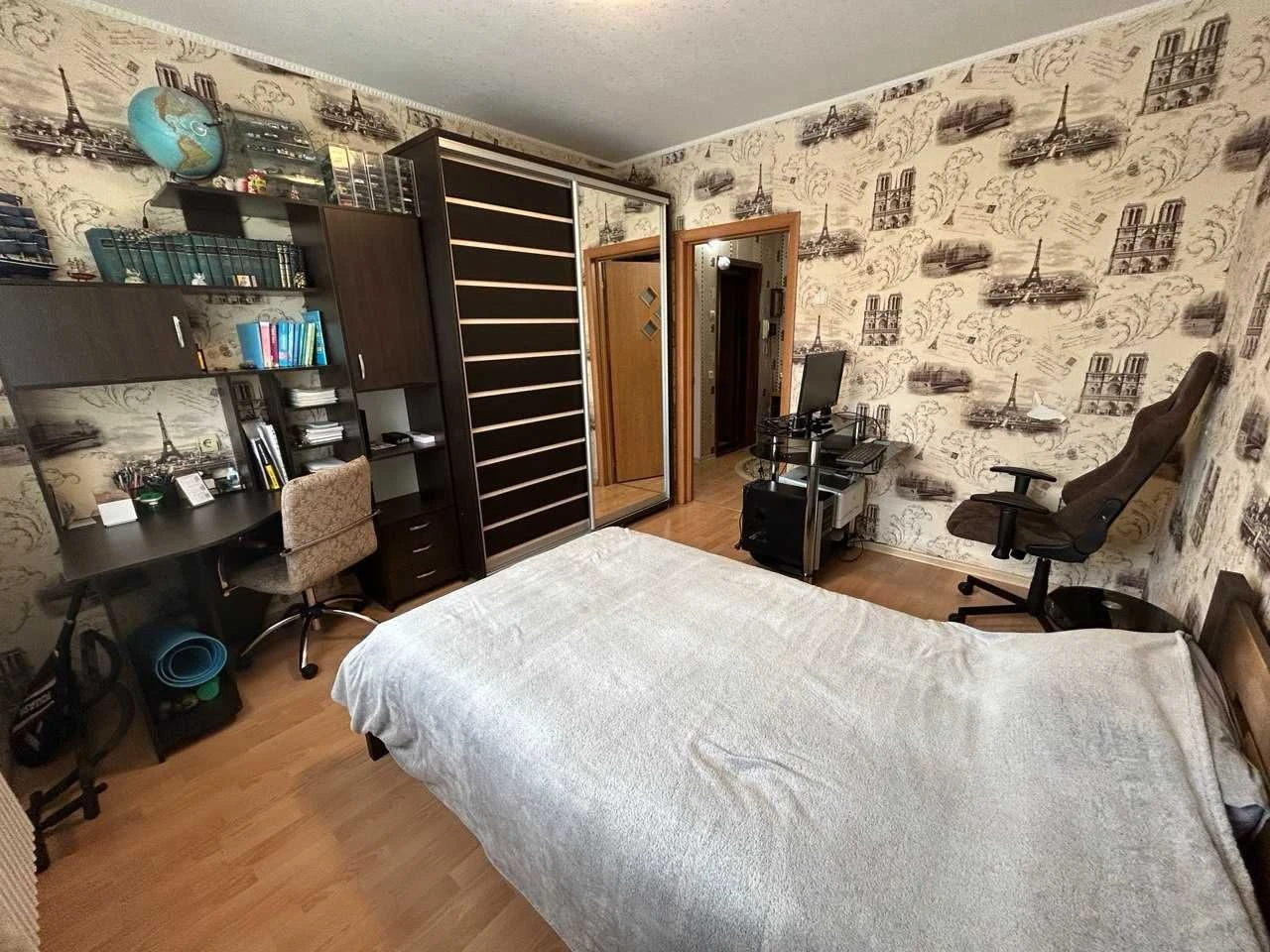 Продам 4-х кв ул. Гарибальди. Салтовка. 84 м2. М. Студенческ