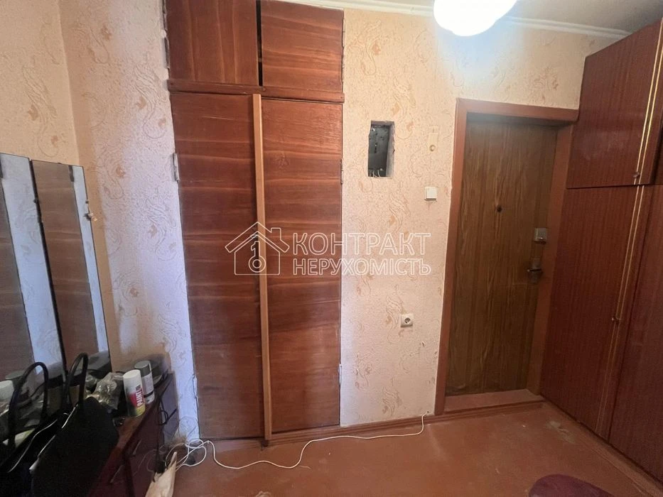 Продам 1-к кв вул.Роганьска Індустріальний р-н