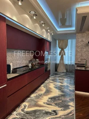 200тыс.$ ПРОДАЖА / Красивая квартира в центре/ Премиум класс