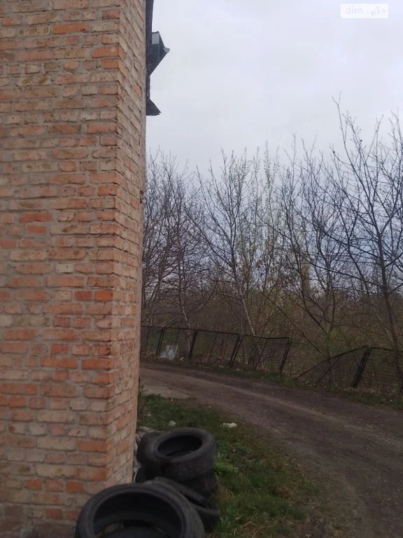 Продаж Місце в гаражному кооперативі Гнідава