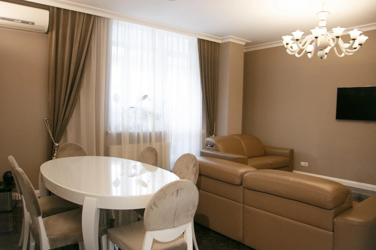 Продам 3-кім. видову в ЖК Атол, бізнес-клас, М Холодна гора