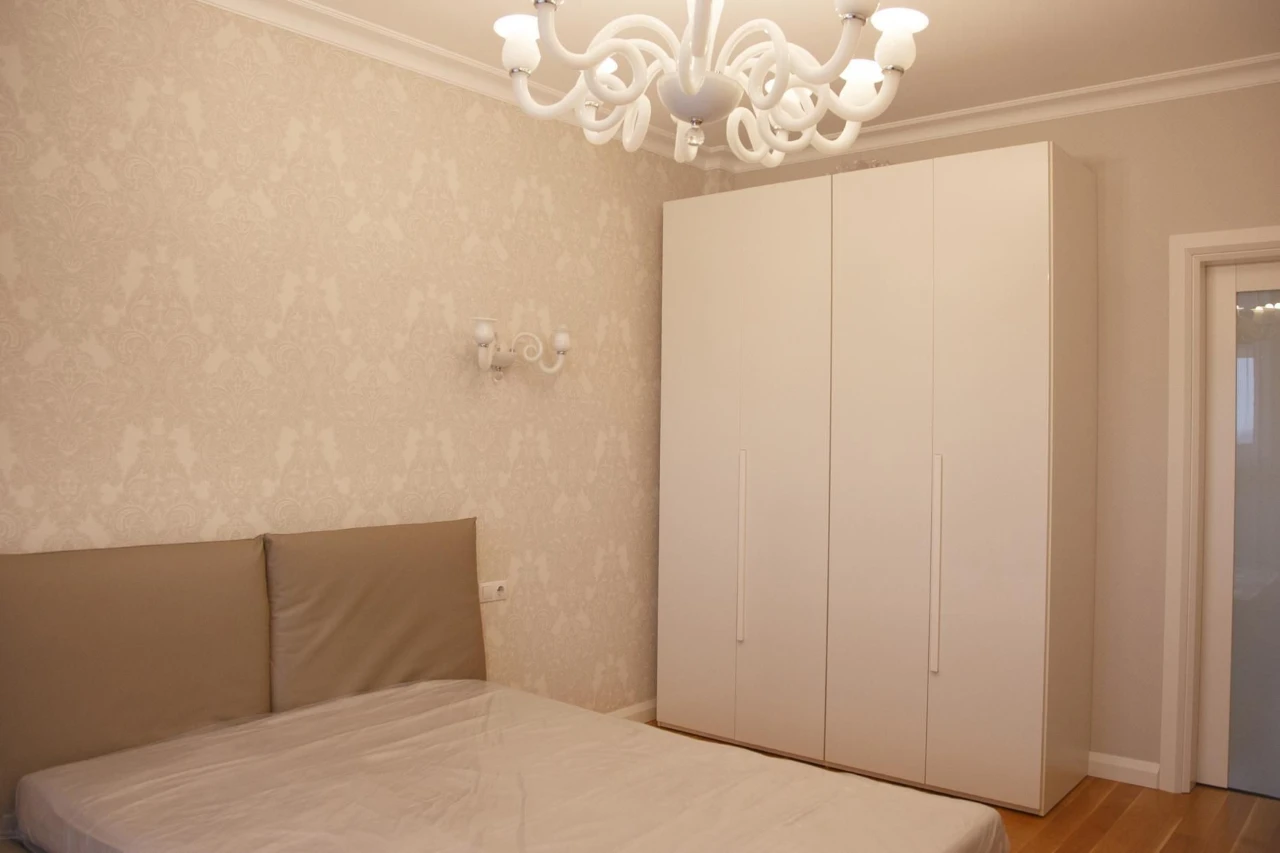 Продам 3-кім. видову в ЖК Атол, бізнес-клас, М Холодна гора