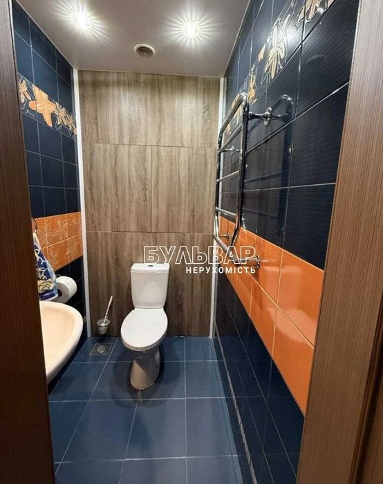 Продам 3 к.кв  - 120 м2, Новострой, ЖК МКДУ, пр. Науки,  23