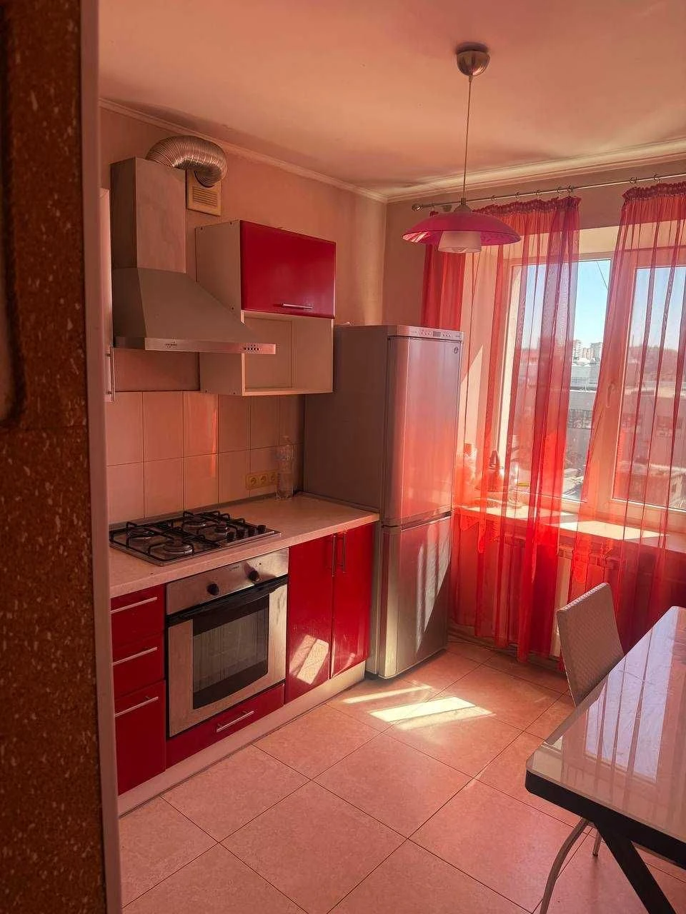 У продажу 1 к.кв. метро ,,Левада,, 1 хвилина