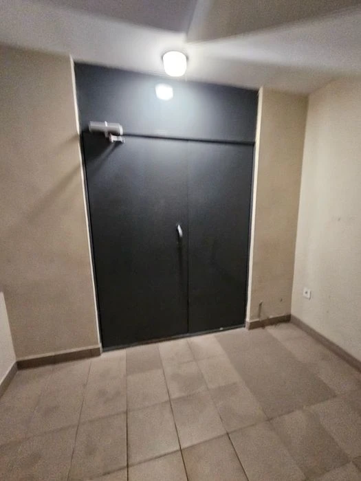 ‼️Продаж 2 кім Квартири‼️ вул.Озерянська 13