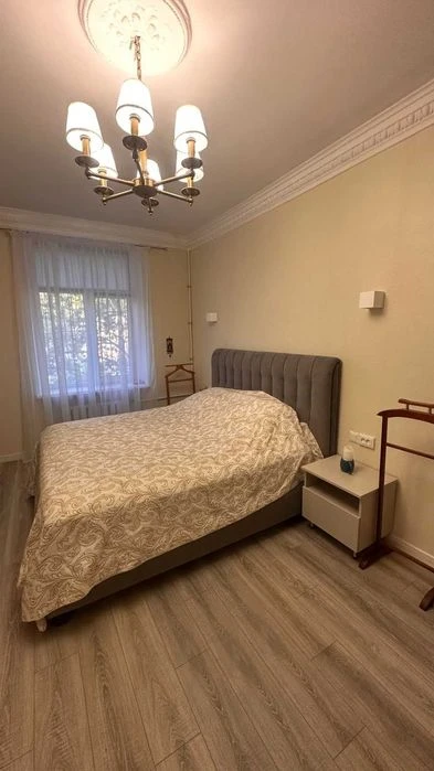 2х квартира в сталинке, на Сегедской, свежий ремонт.