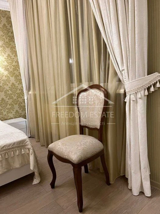 180тыс$ ПРОДАЖА -20% / Квартира в новом доме / 100м2 в центр