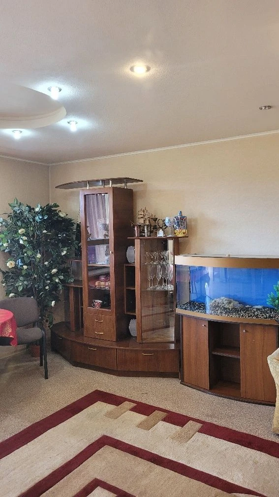 Продам 3-к, 83м, дом 2001г, кирпич, Британская 23а, метро Ки