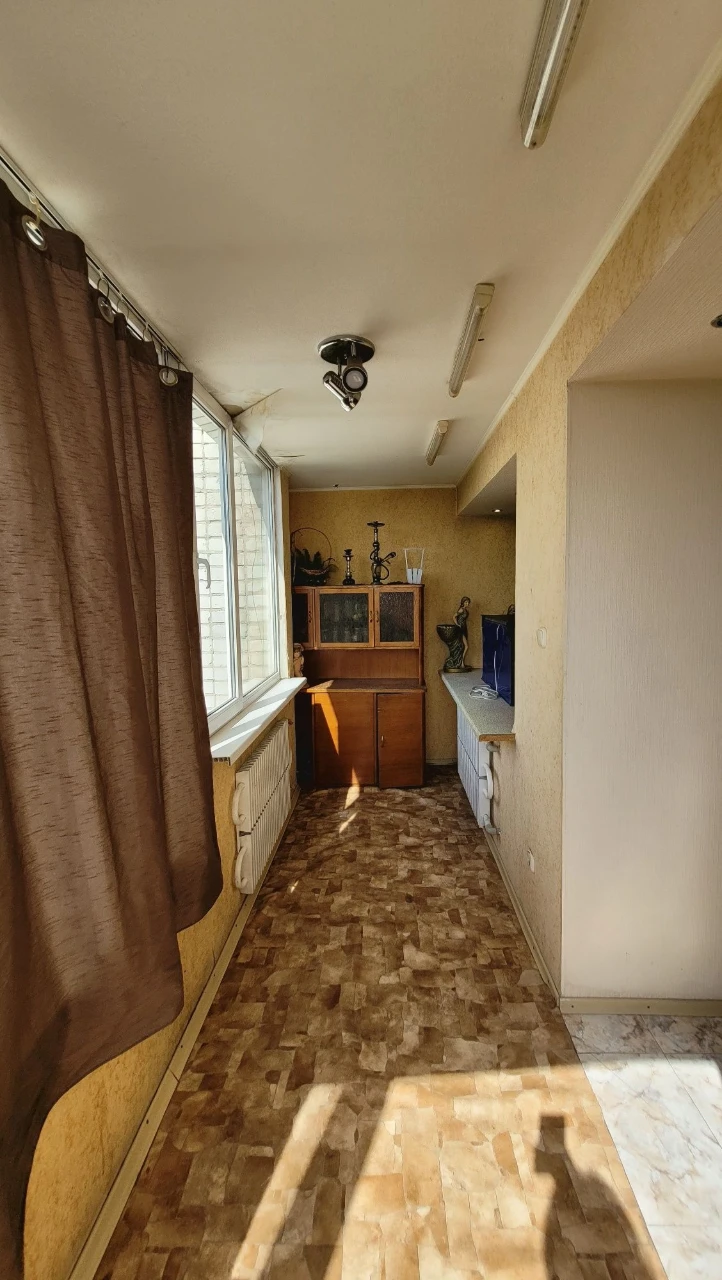 Продам 3-к, 83м, дом 2001г, кирпич, Британская 23а, метро Ки