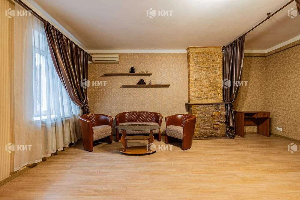 2к. 70м2 Центр (пер. Троицкий 10, м. Площадь Конституции) 12