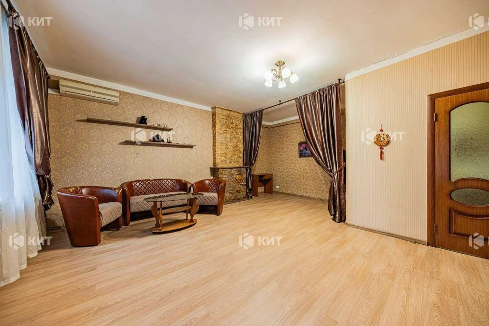 2к. 70м2 Центр (пер. Троицкий 10, м. Площадь Конституции) 12