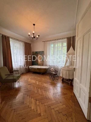 79 тыс.$‼️‼️ ПРОДАЖА / Сталинка в центре 90 м2 / Ярослава Му