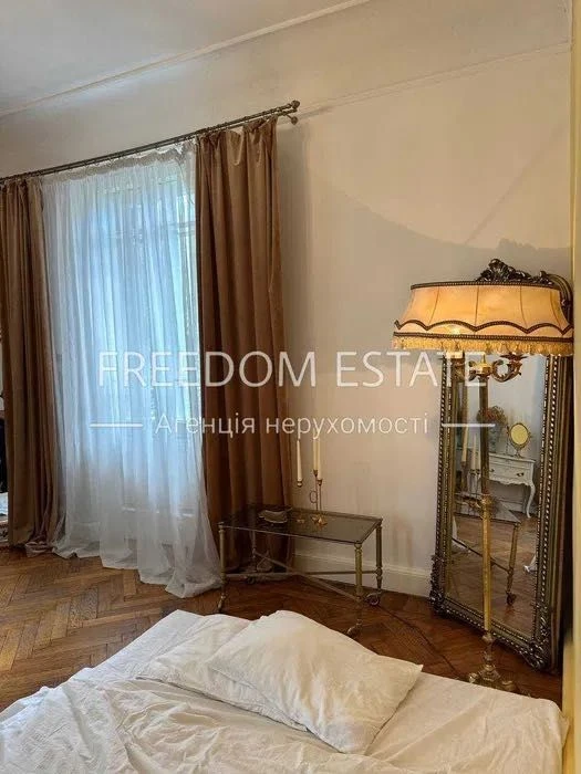 79 тыс.$‼️‼️ ПРОДАЖА / Сталинка в центре 90 м2 / Ярослава Му