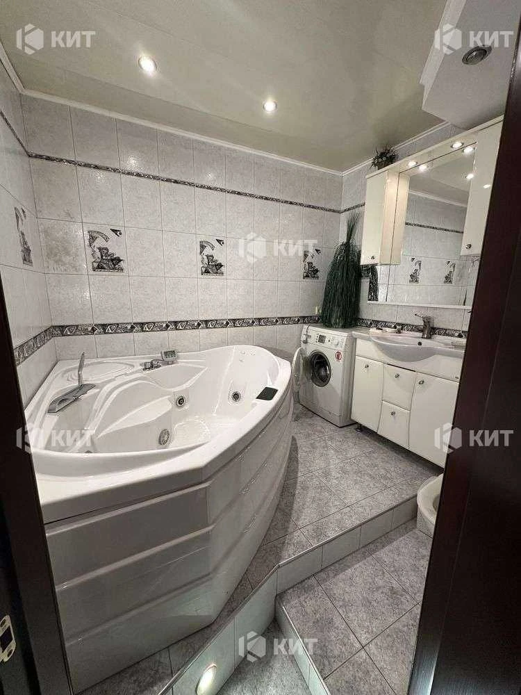 4к100м2 Салтівка, (Салтовка 604 мр, пр. Тракторостроителей,