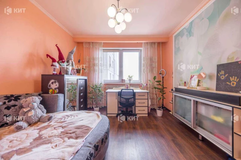 4к.80м2 Салтівка (Салтовка 624м-н, м. Барабашова, с-т Класс)