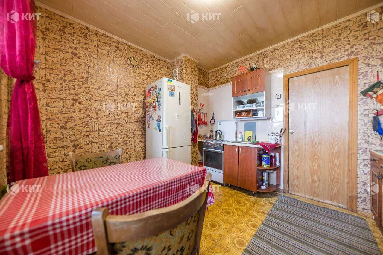 4к.80м2 Салтівка (Салтовка 624м-н, м. Барабашова, с-т Класс)