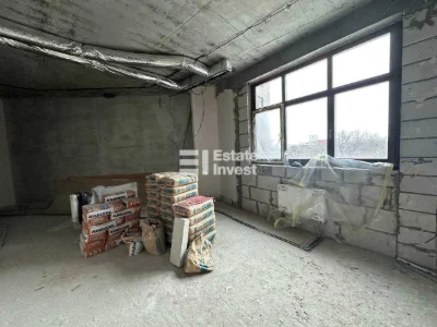 Продам 4 кімн. квартиру на вул. Сумська, 130Г, ЖК Фаворит