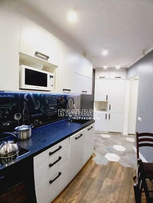 Продам 3 к.кв - 92 м2, Новострой, ул. Молочная, Гагарина, Де