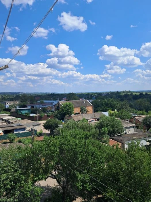 Продам 3 к.кв в экологическом пригороде 18 км.от Харькова