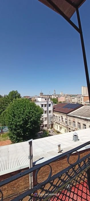 Сертификат.Продам 4ком.квартира. Центр.М Площадь Конституции